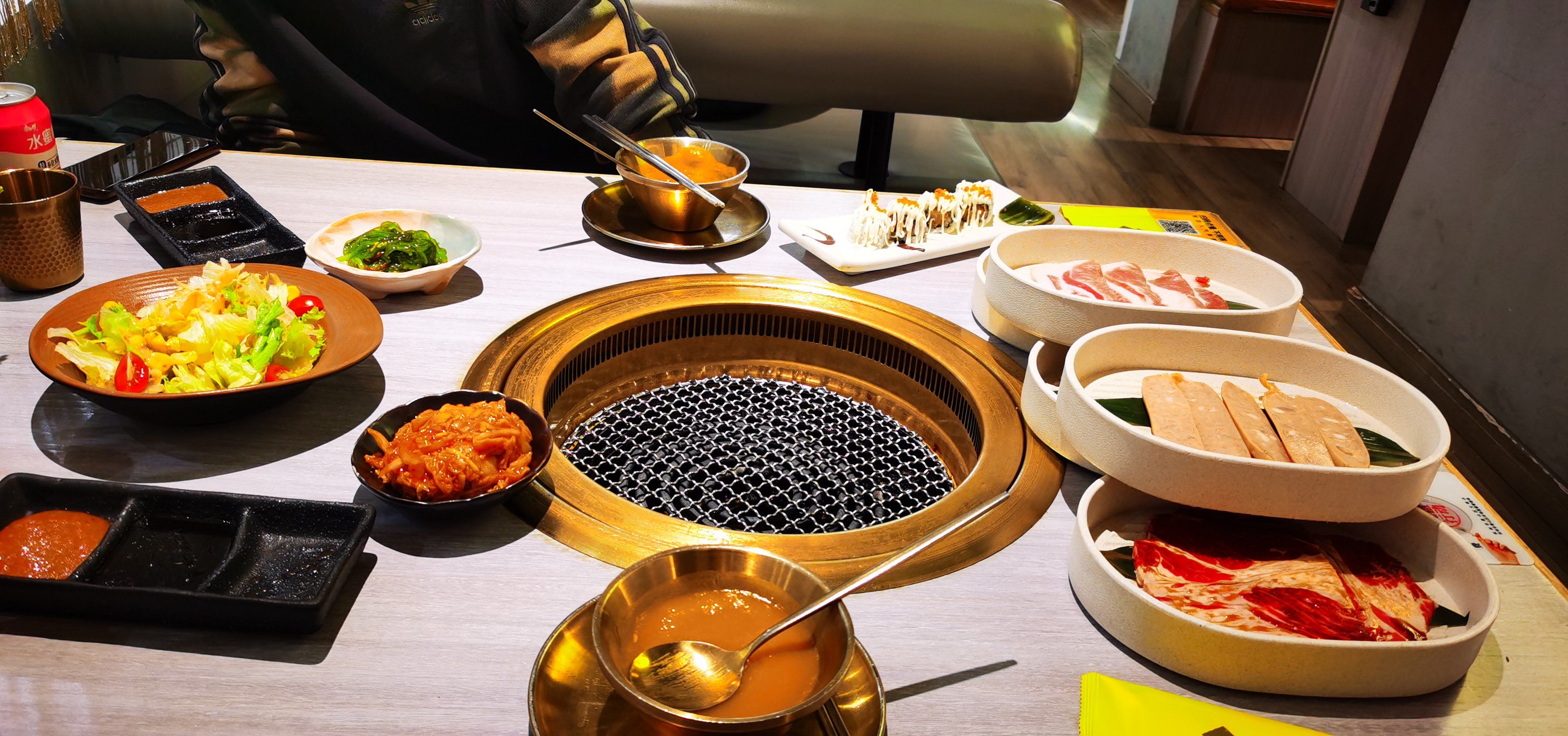 烤肉开店指导：烤肉桌怎么选？很多烤肉店，从这里就输在起跑线🔥