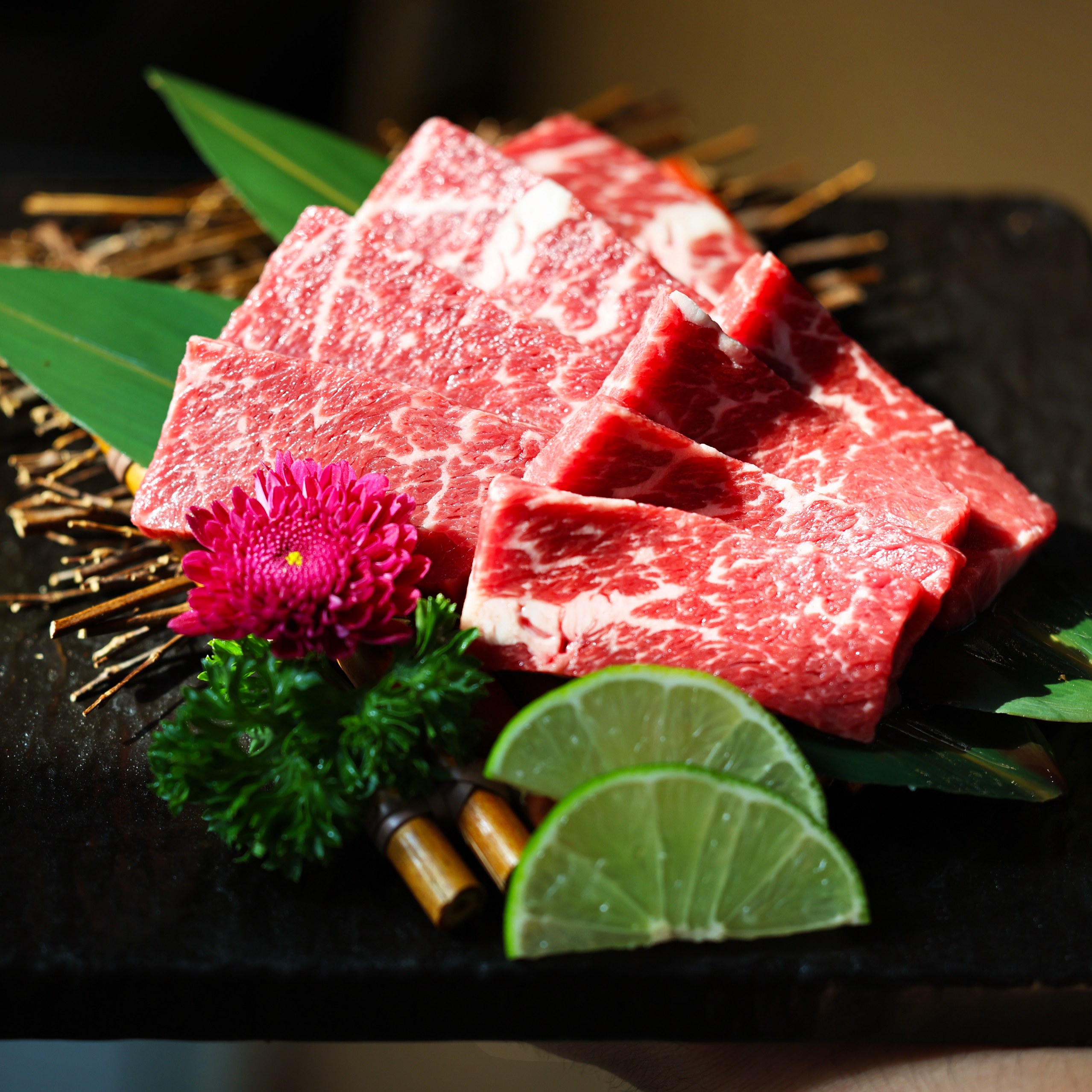 上脑底板（翼板肉）