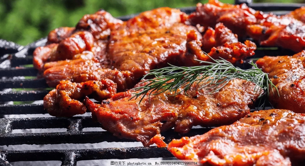 烤肉视觉设计：从“好吃”到“想拍”的关键一环