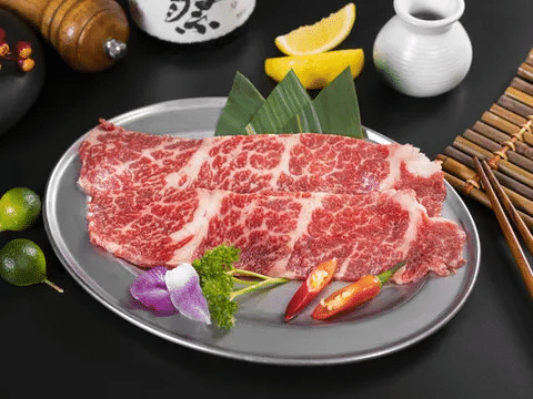 日式烤肉培训：牛上脑分割、摆盘与出品全解析，一块牛上脑如何成为烧肉店的高人气产品？🥩🔥