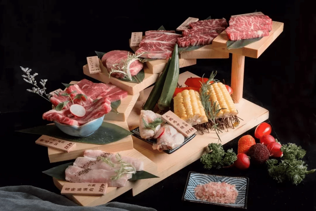 日式烤肉培训：一家烧肉店应该准备多少种蘸料？海盐、芝麻盐、柚子胡椒到底怎么搭配？🥩🧂