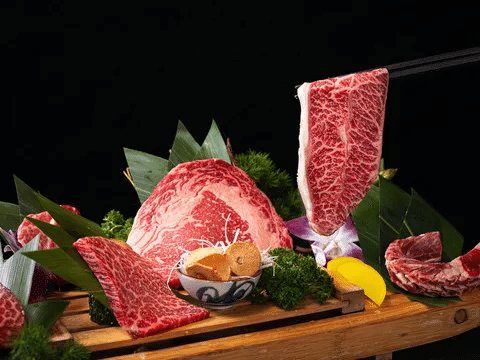玉子烤肉培训课程：牛板腱能出哪些菜品？从分割到菜单应用全面解析🥩