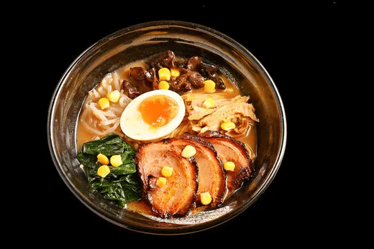 日本拉面培训：拉面店叉烧有哪些做法？从五花肉到低温叉烧，怎么选才适合开店？