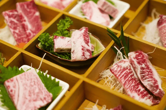 第一次开烤肉店，哪些技术一定要自己掌握？哪些可以交给员工